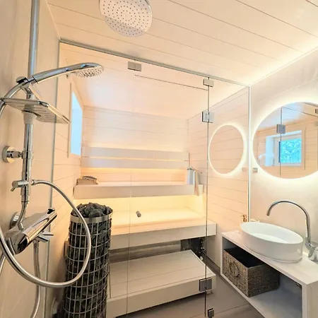 Villa Hossaville Luxe West Ii Ruhtinansalmi