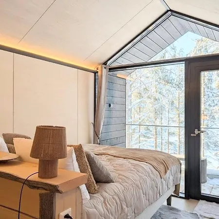 Hossaville Luxe West Ii Villa