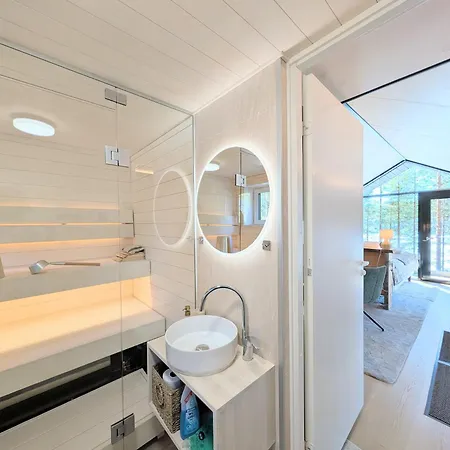Hossaville Luxe West Ii Villa *